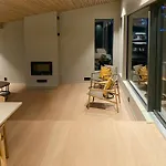 בית נופש Modern House At Rossesund