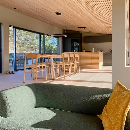 Modern House At Rossesund *