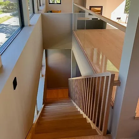 度假居 Modern House At Rossesund *