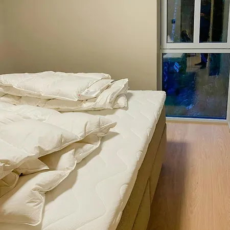 度假居 Modern House At Rossesund