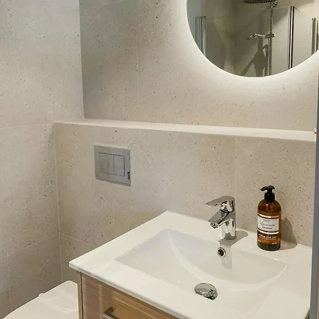 Modern House At Rossesund * 肖姆