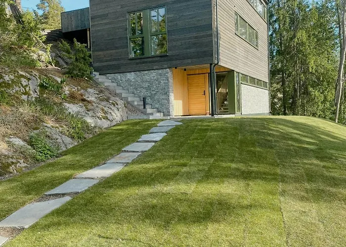 Modern House At Rossesund *